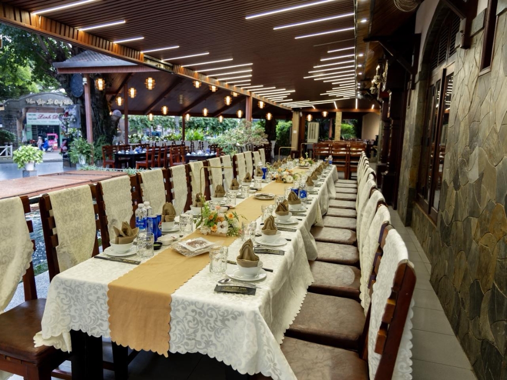 Đôi nét về không gian và menu